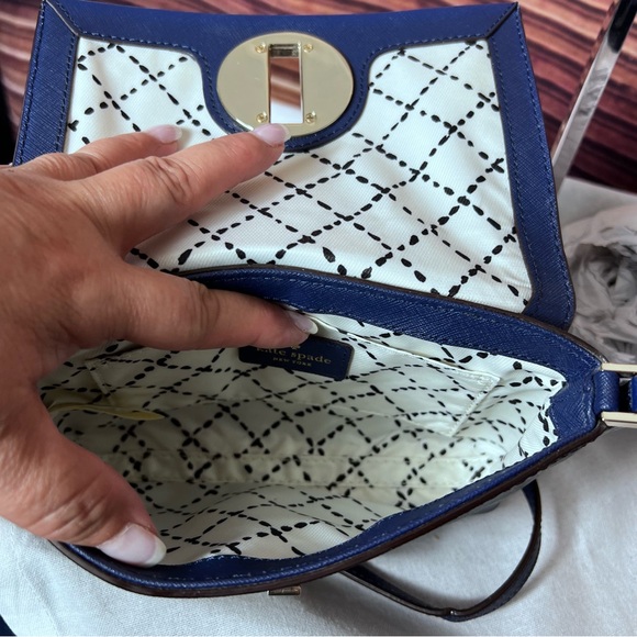 Authentic Kate Spade Navy Blue Leather Astor Court Flap Crossbody Bag excellent - Picture 4 of 15